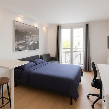 Exclusive Private Apartment By Warilco - Pleyel 25 M2 - A 1 Minute De La Station Metro Carrefour Pleyel Saint-Denis-en-Margeride Exterior foto